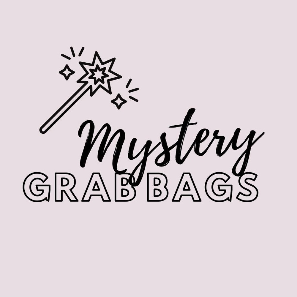 Mystery grab bag of 5 sweaters ✨